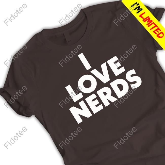 Kim Kardashian Wearing I Love Nerds At The Lakers Game Tank Top Kim Kardashian Wearing I Love Nerds At The Lakers Game Tank Top